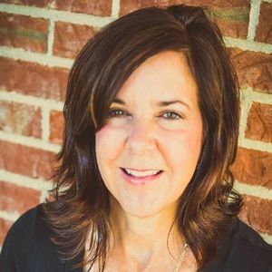 Meet your Posher, Debbie